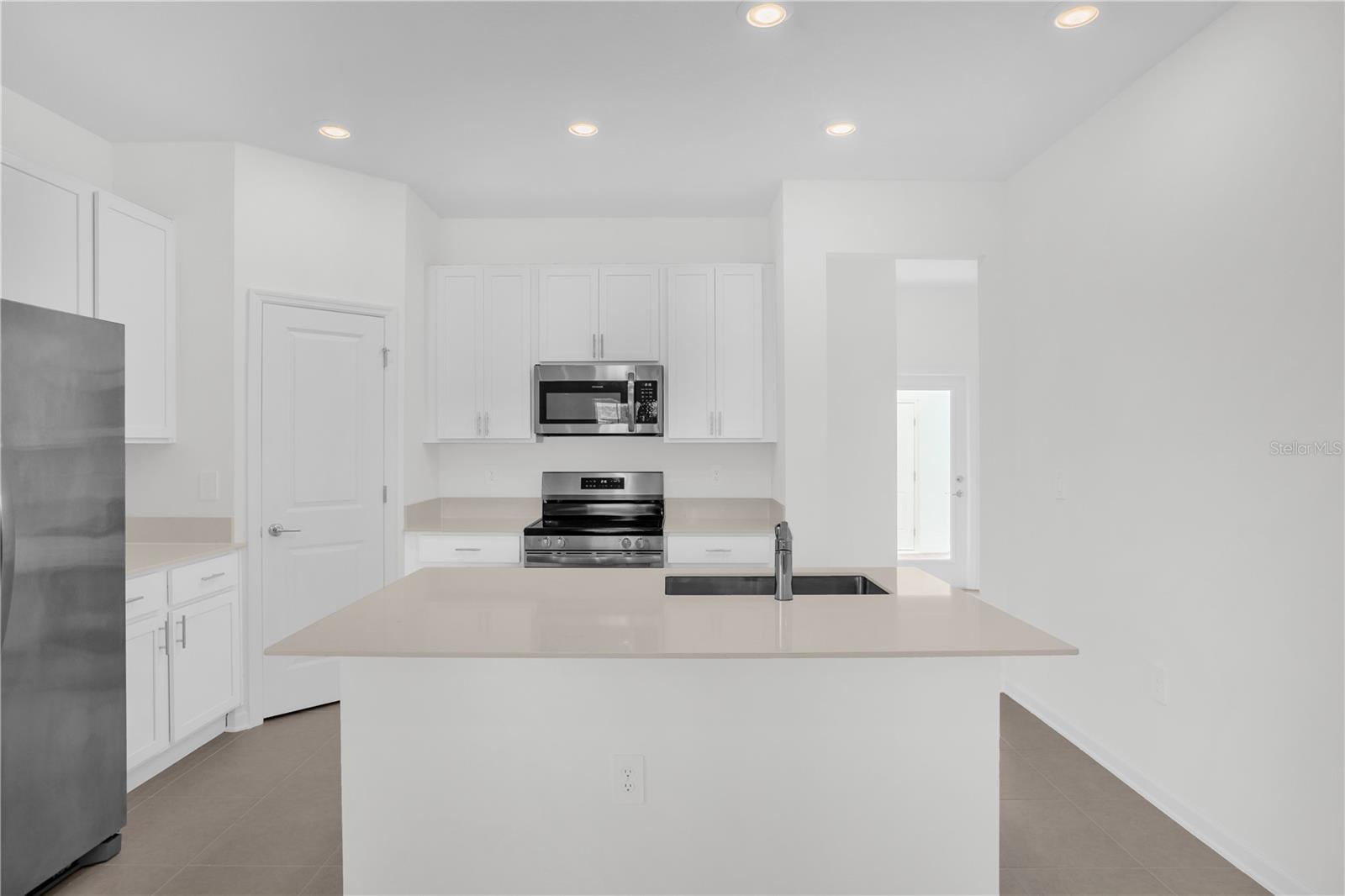 BRONSONS RIDGE - Residential Lease