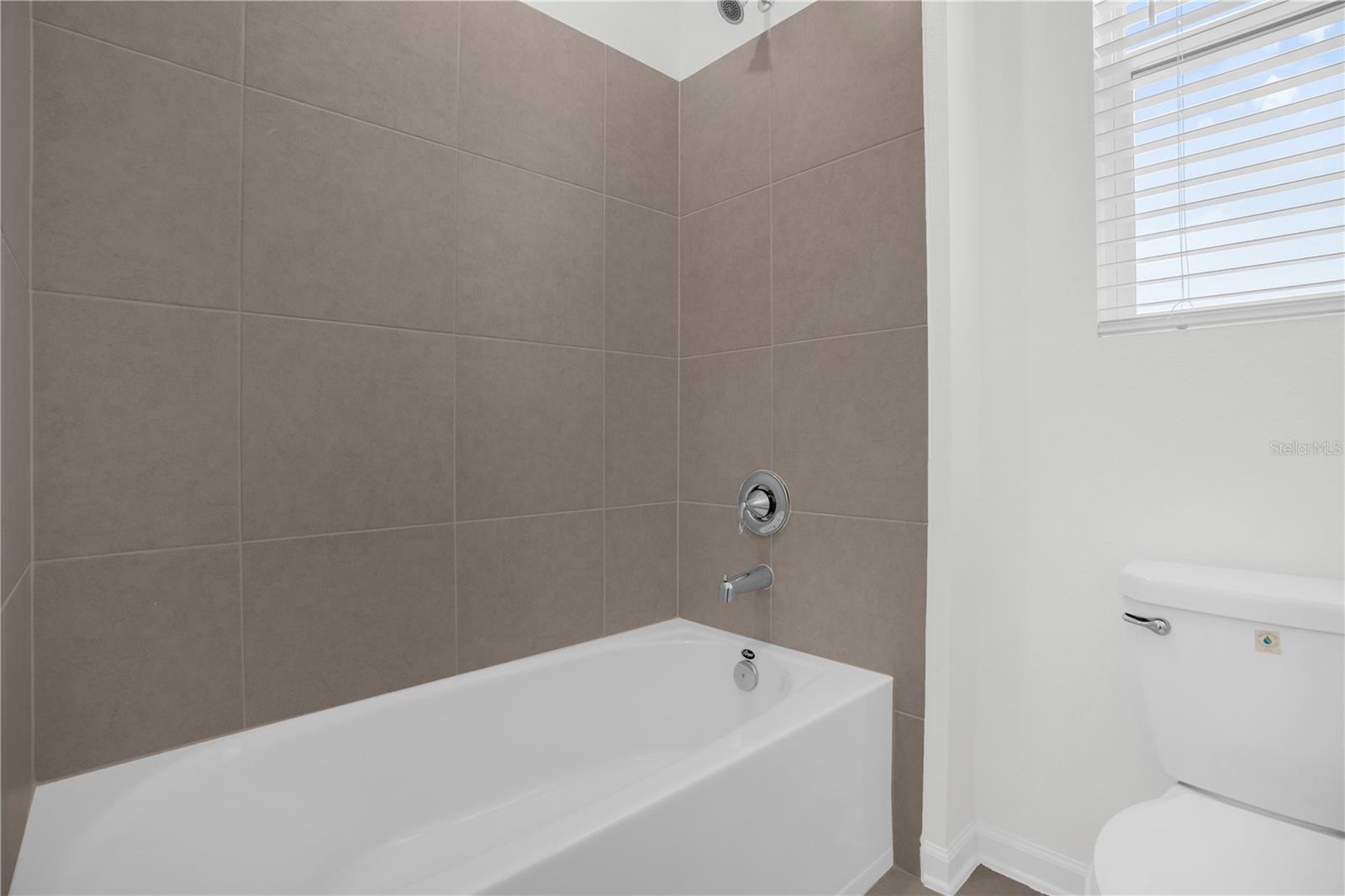 BRONSONS RIDGE - Residential Lease