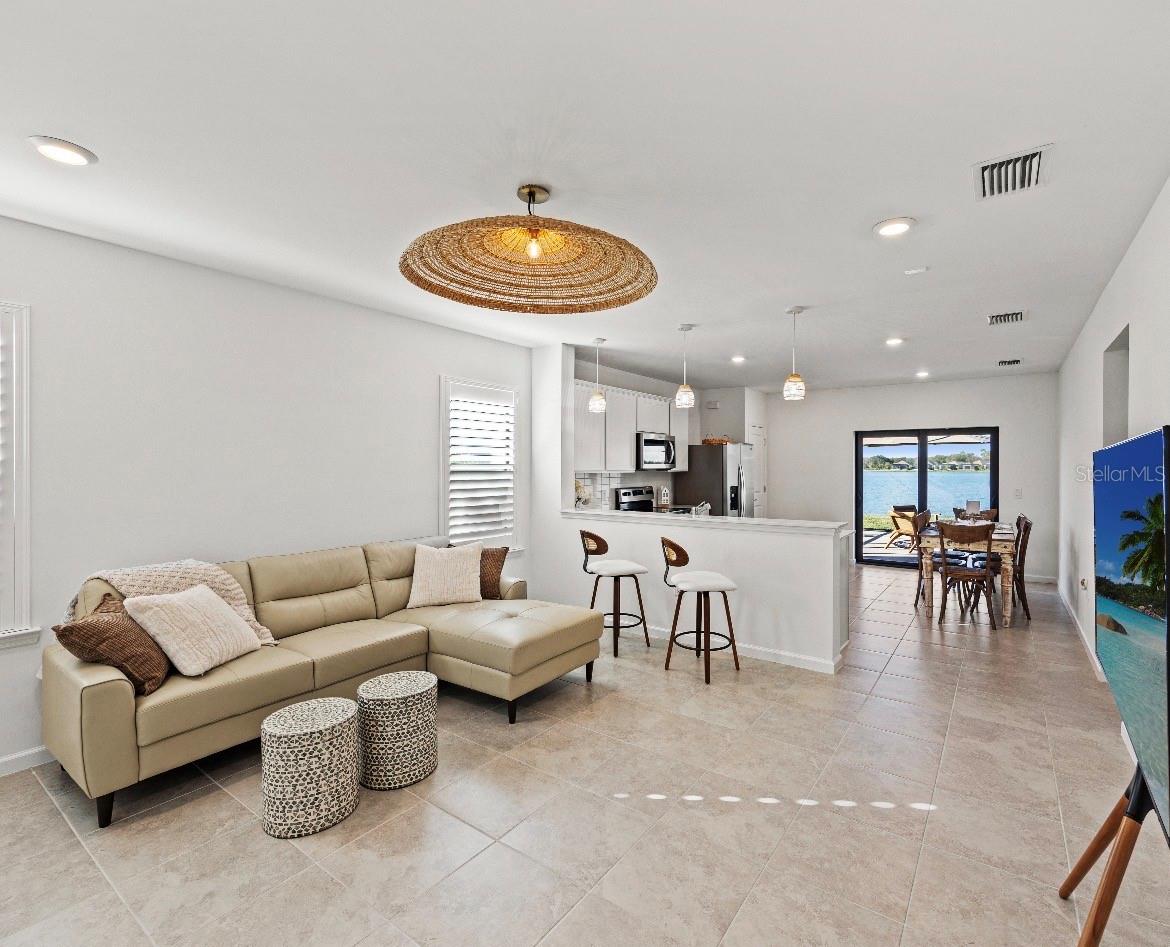 AVANTI/WATERSIDE - Residential