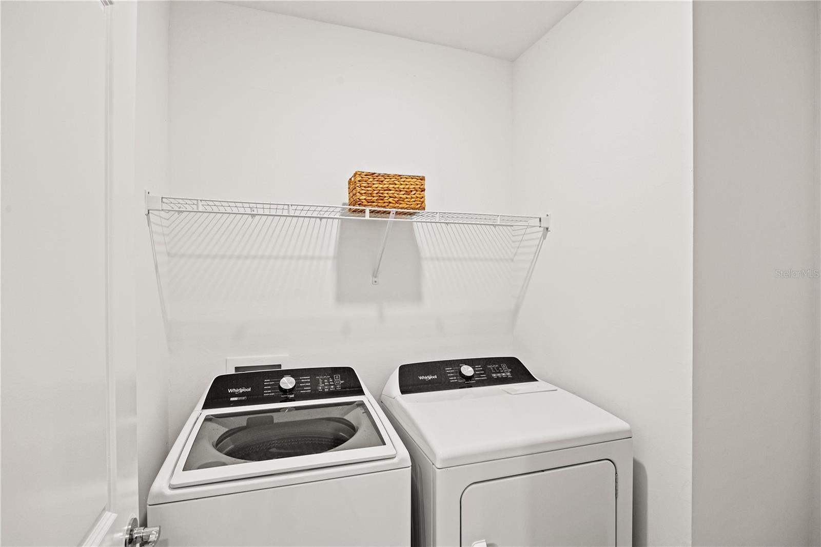 AVANTI/WATERSIDE - Residential