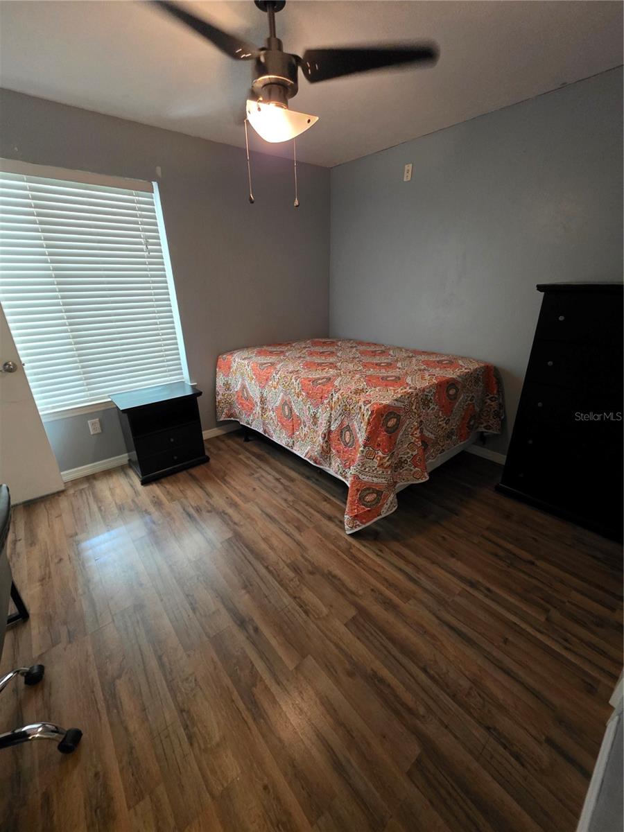 COUNTRYSIDE UNIVERSITY - Residential Lease
