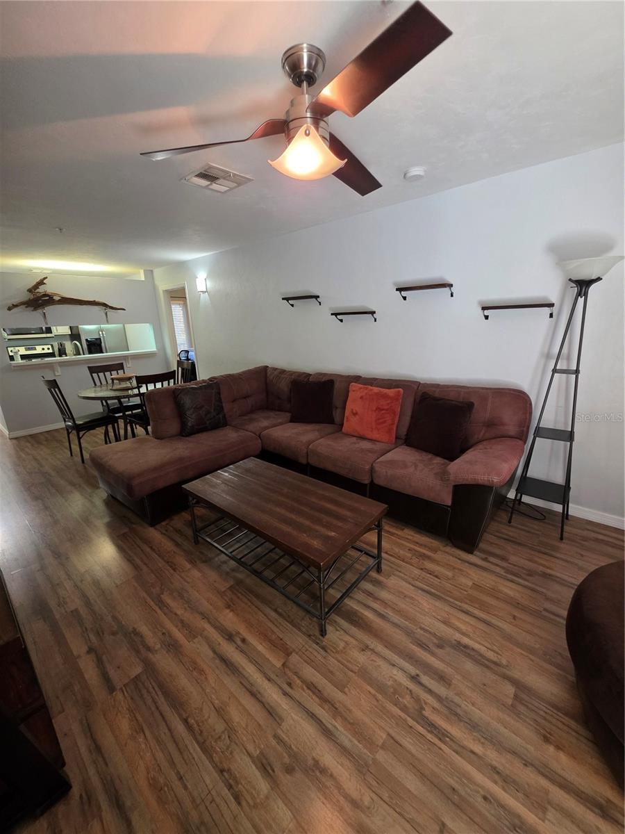 COUNTRYSIDE UNIVERSITY - Residential Lease