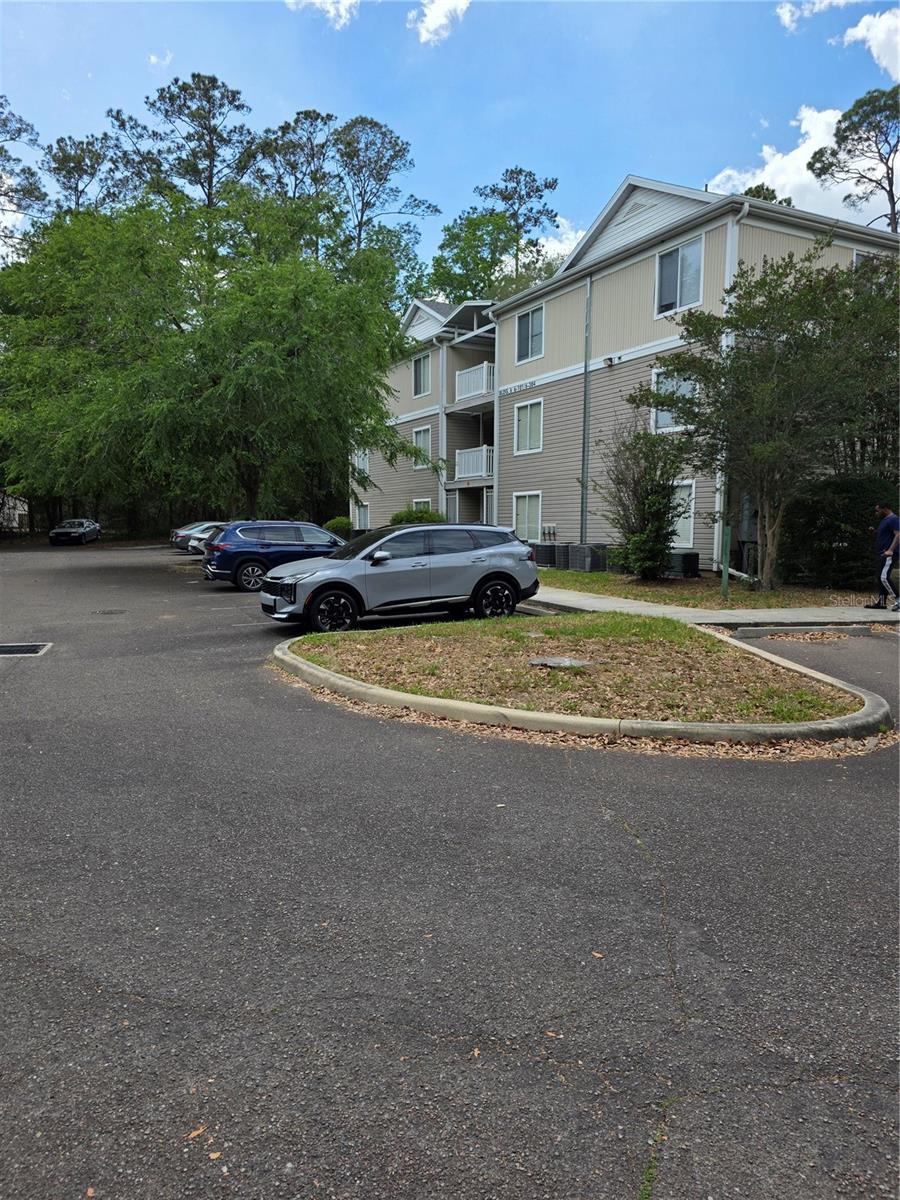 COUNTRYSIDE UNIVERSITY - Residential Lease