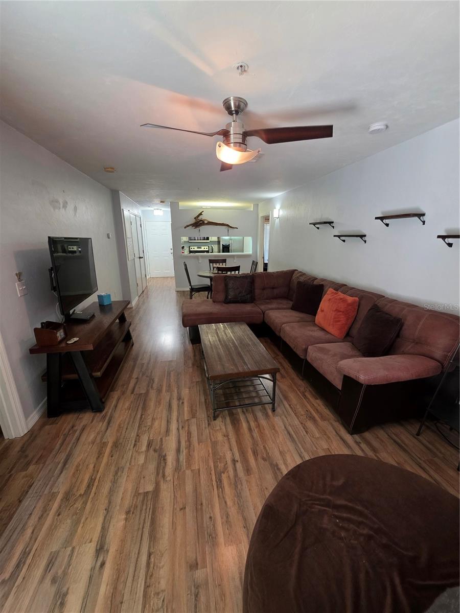 COUNTRYSIDE UNIVERSITY - Residential Lease