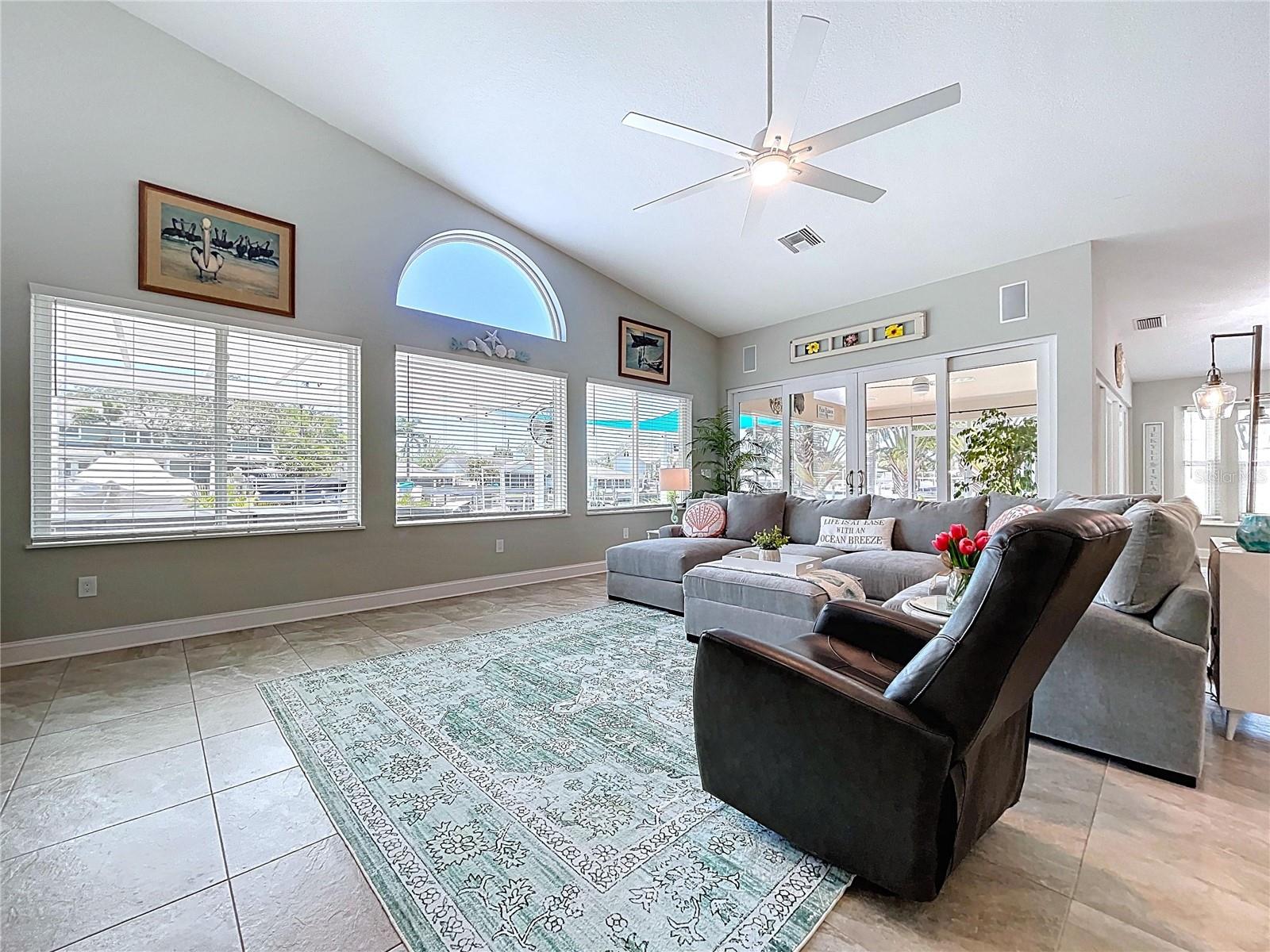 BAYWOOD VILLAGE SEC 3 - Residential