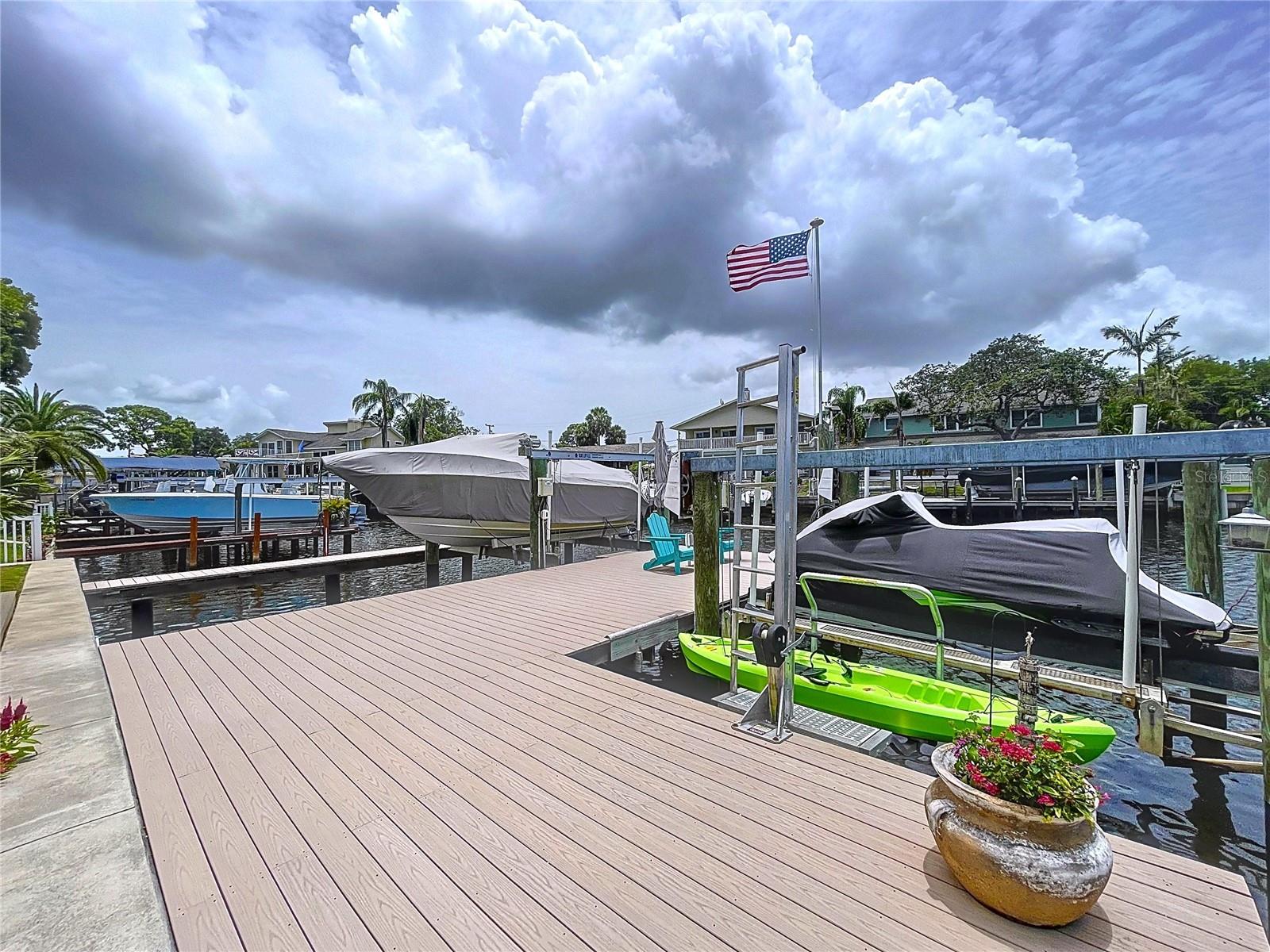 BAYWOOD VILLAGE SEC 3 - Residential