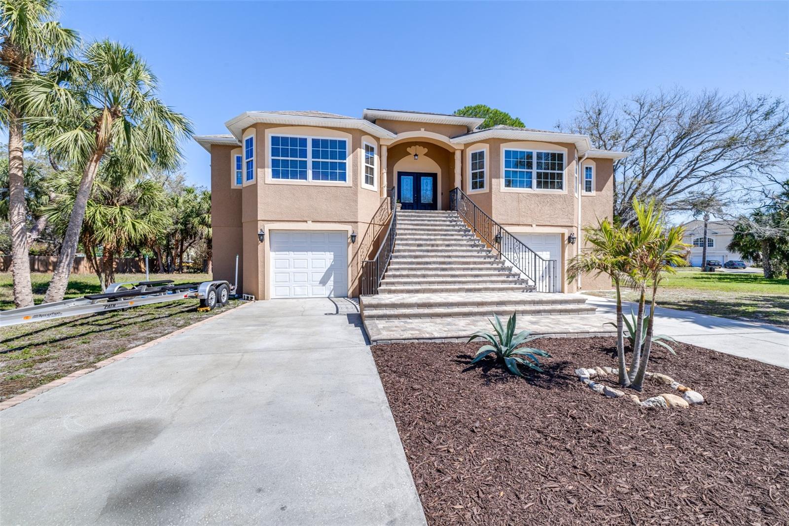 733 SEMINOLE BOULEVARD