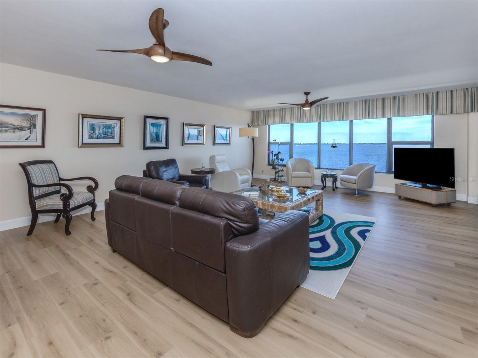 JAMAICA WAY PH 03 - Residential