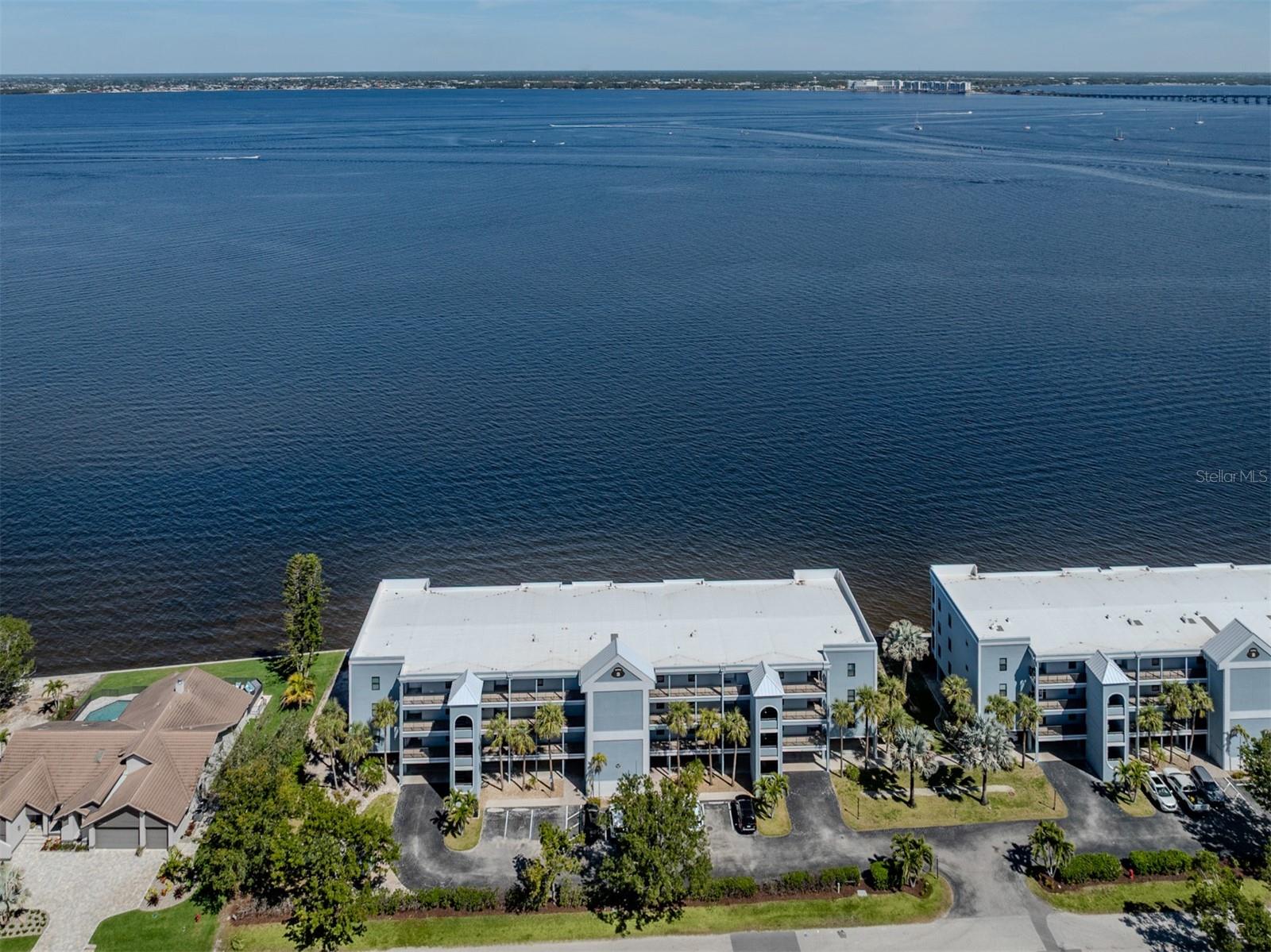 JAMAICA WAY PH 03 - Residential