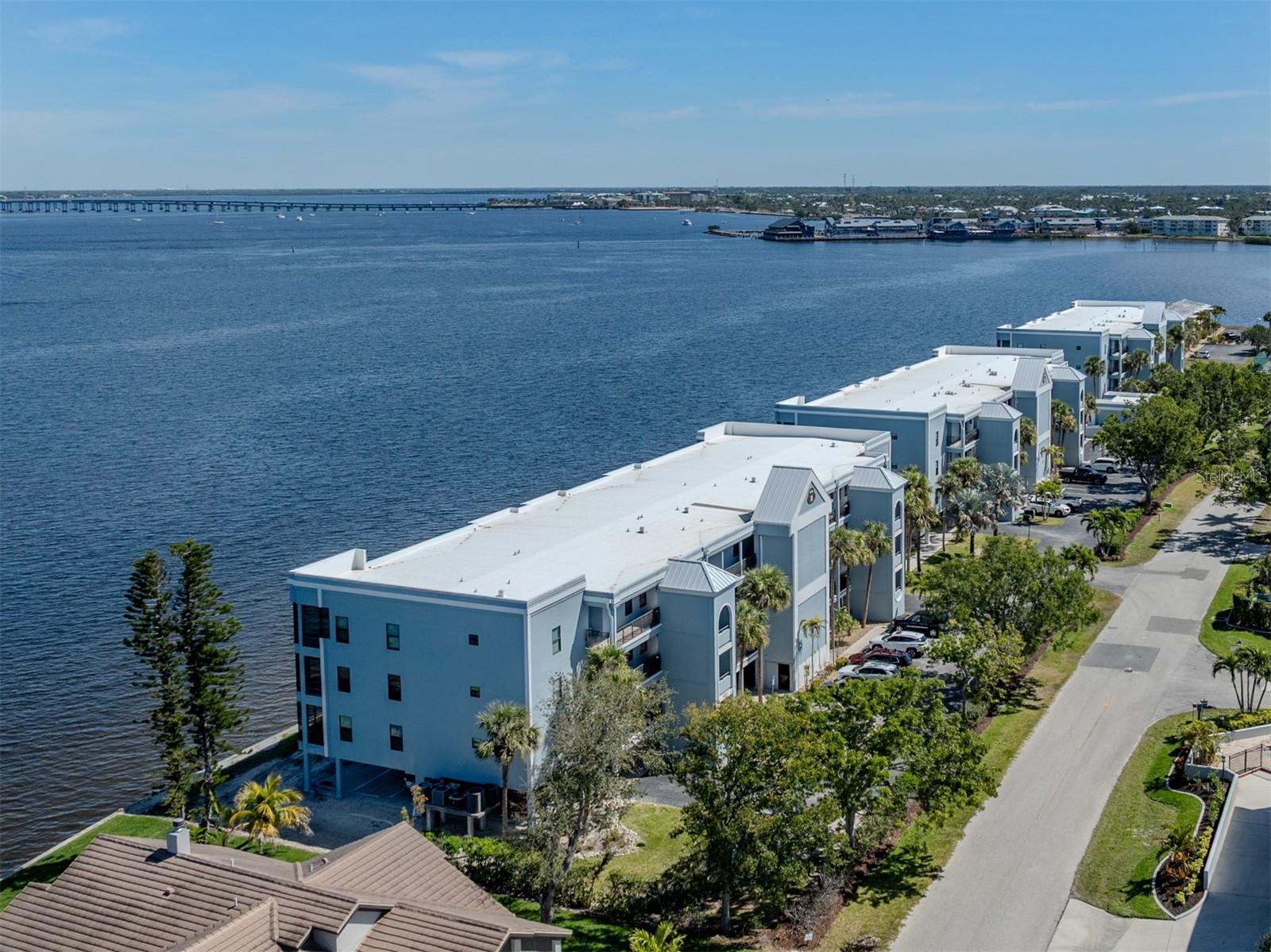 JAMAICA WAY PH 03 - Residential