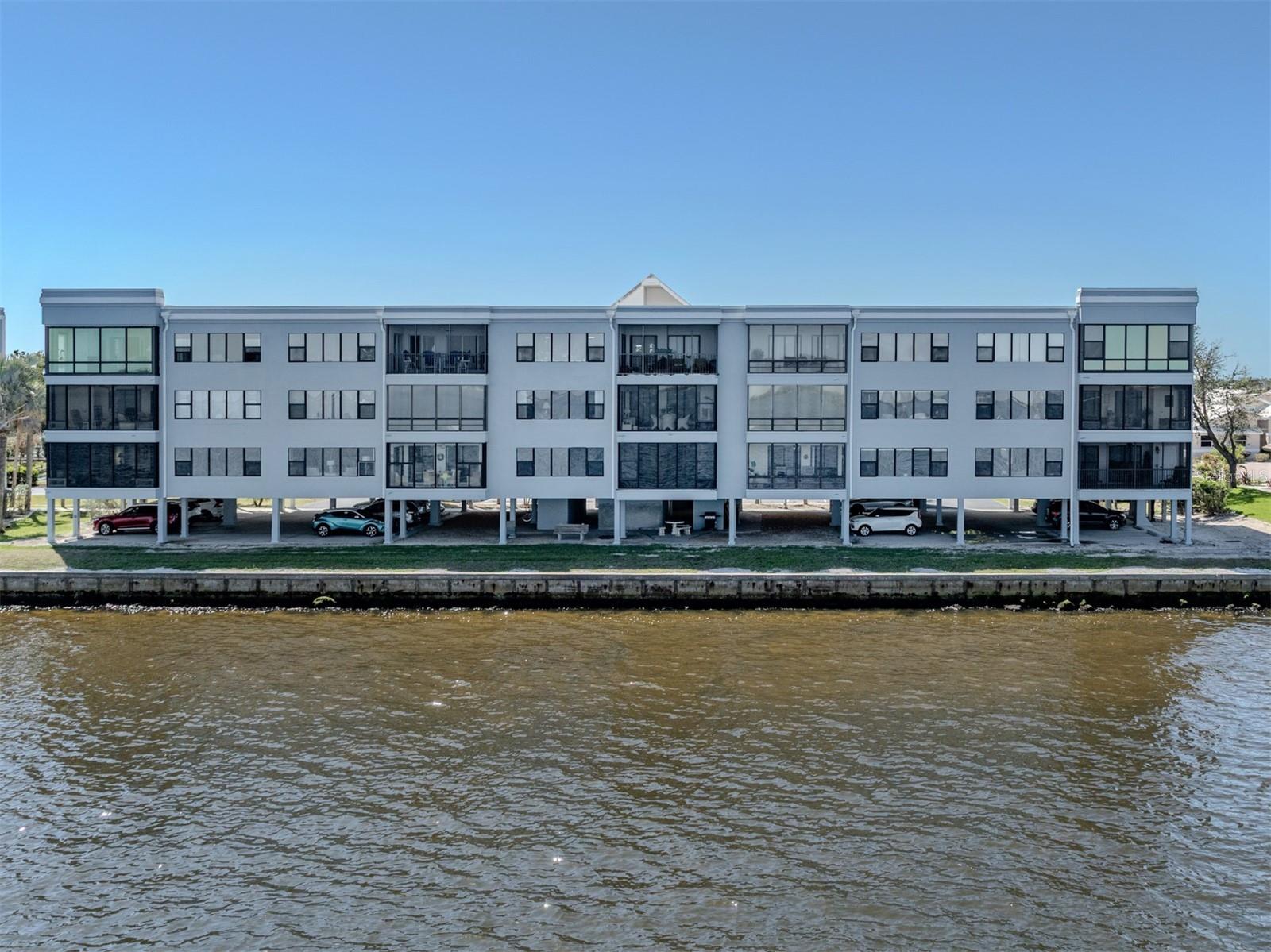 JAMAICA WAY PH 03 - Residential