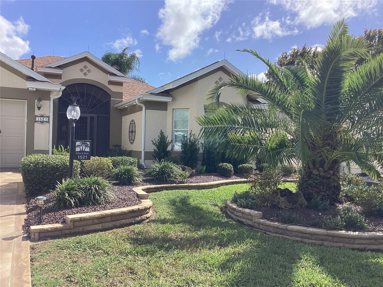 1521 VAN BUREN WAY