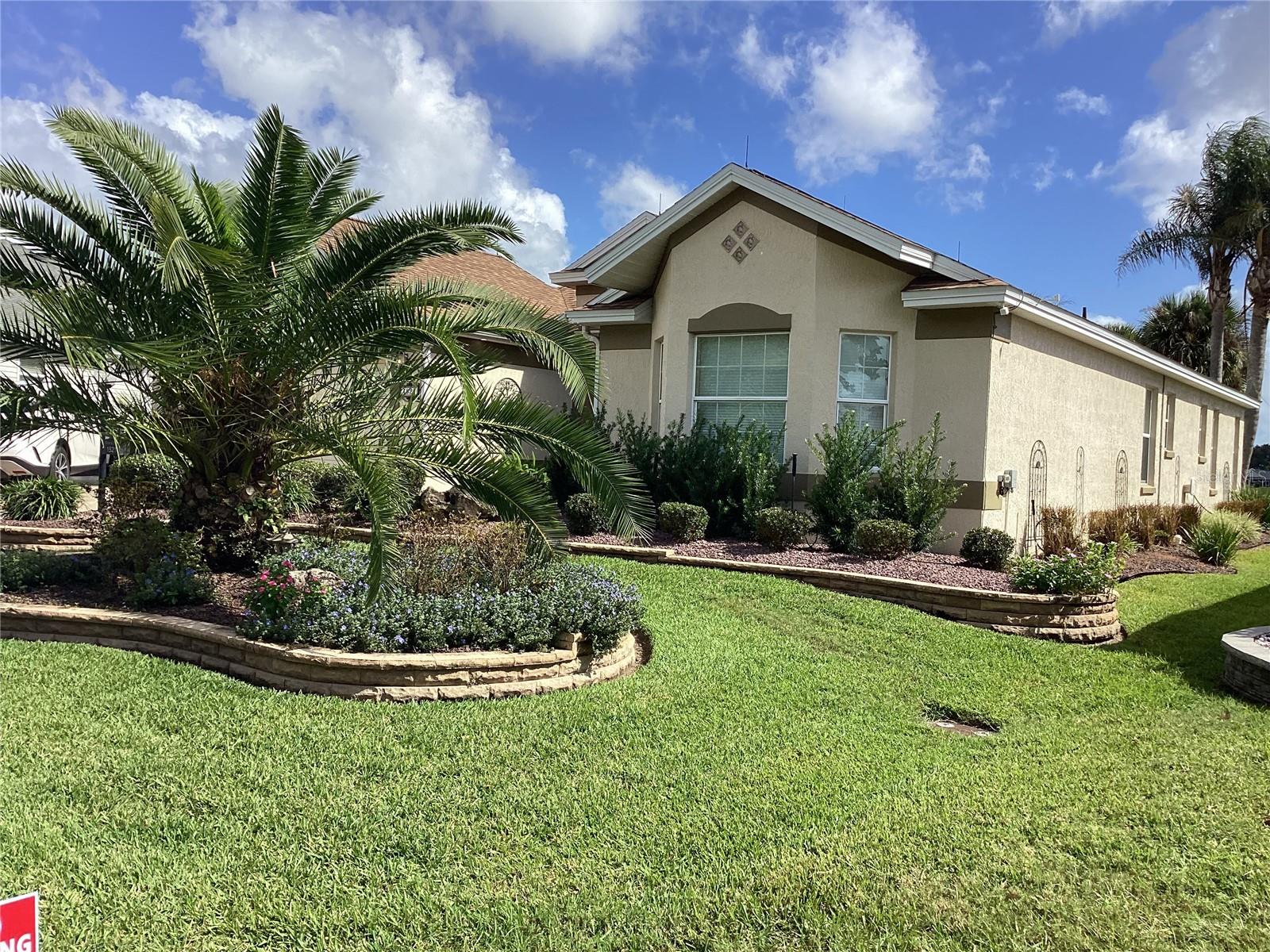 1521 VAN BUREN WAY