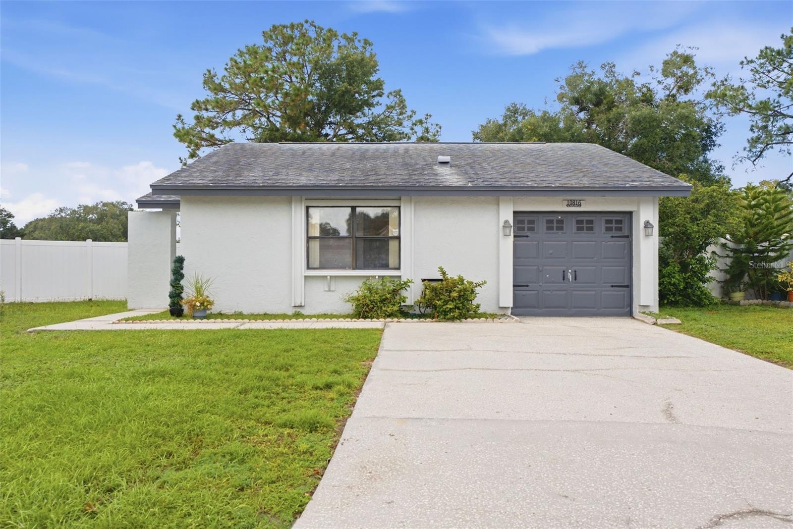 10816 FAIRFIELD VILLAGE DRIVE