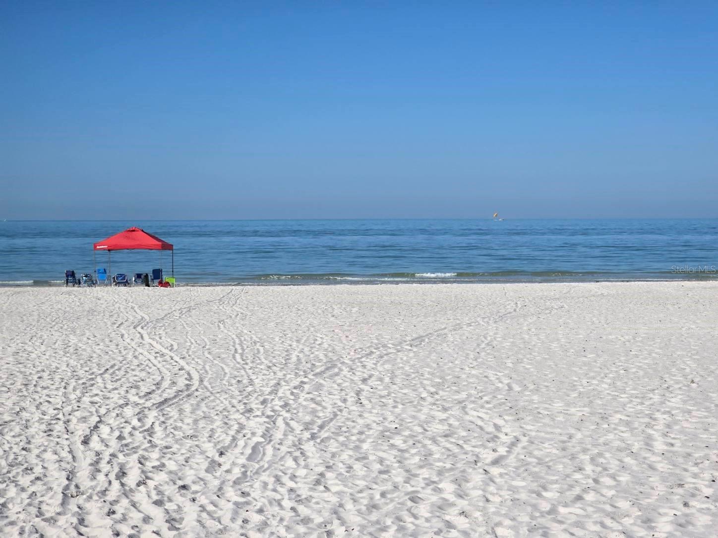 WAVE RESORT CONDO THE - Residential