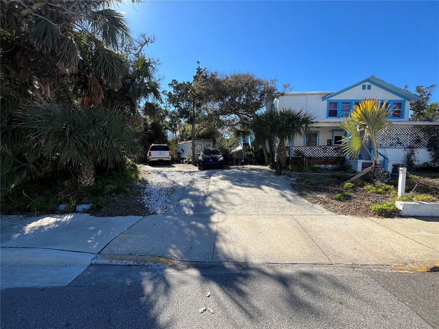 Great investment with amazing potential. This exceptional 50' x 90' (4,500 SF) vacant lot is located on North Hollywood Avenue, near the renowned Ocean Center in the heart of Daytona Beach's entertainment and convention district. In close proximity to the beach, restaurants, hotels, and downtown attractions, with easy access to major thoroughfares. Come and be part of the Daytona Beach lifestyle!

Important Disclosure:
An encroachment from the adjacent property currently exists on this lot. Prospective buyers should review the attached survey carefully and consult with legal counsel regarding the encroachment's impact on development plans. This may present an opportunity for negotiation with the neighboring property owner or creative site planning.