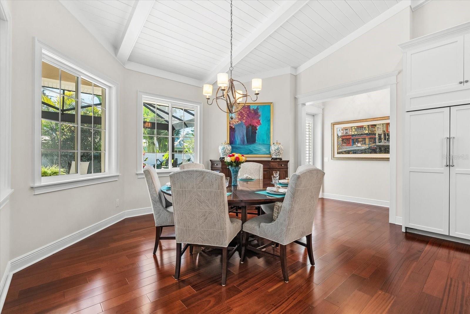 HIGELVILLE - Residential