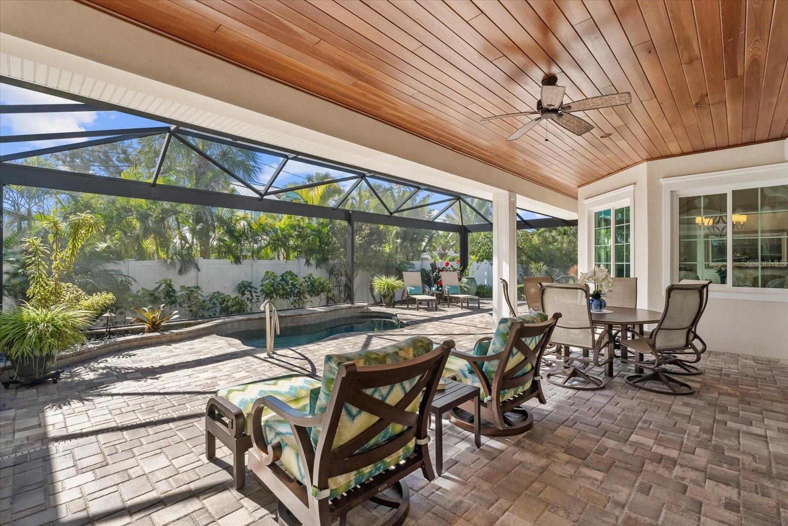 HIGELVILLE - Residential