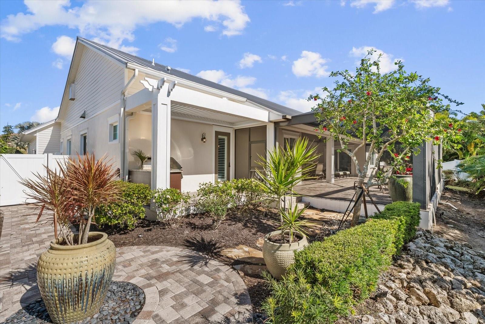 HIGELVILLE - Residential