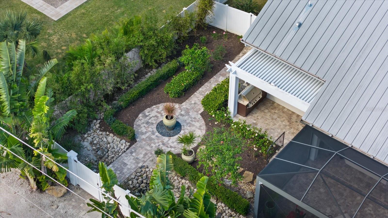 HIGELVILLE - Residential