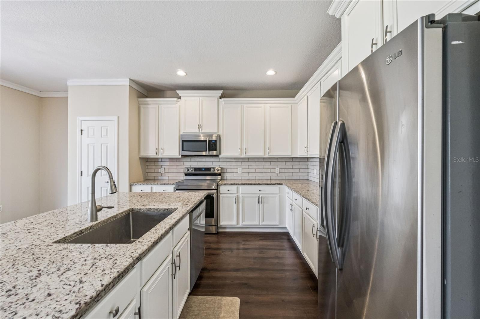 EAGLE CRK PH 01A - Residential