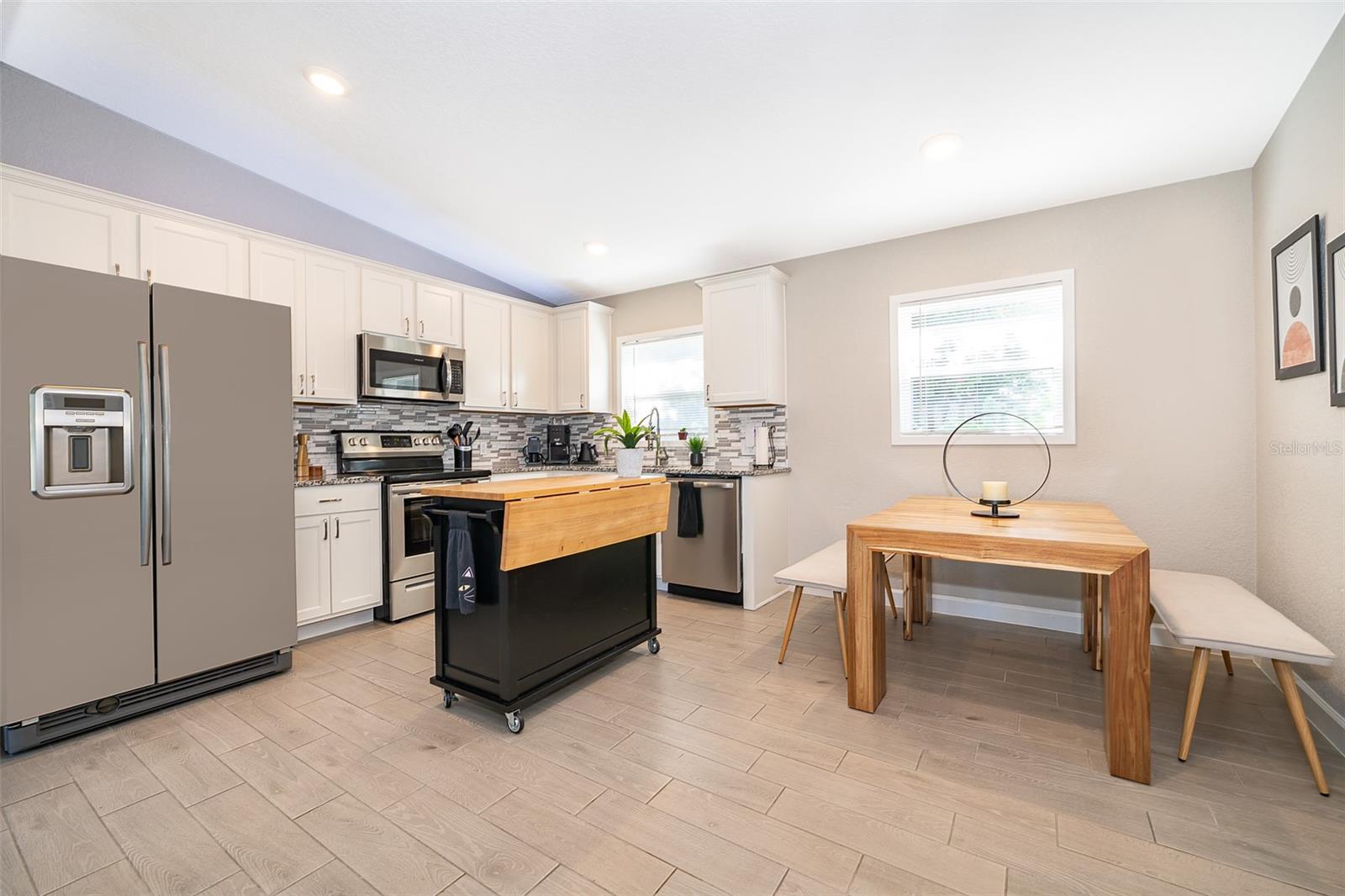 ORANGE TERRACE - Residential Lease