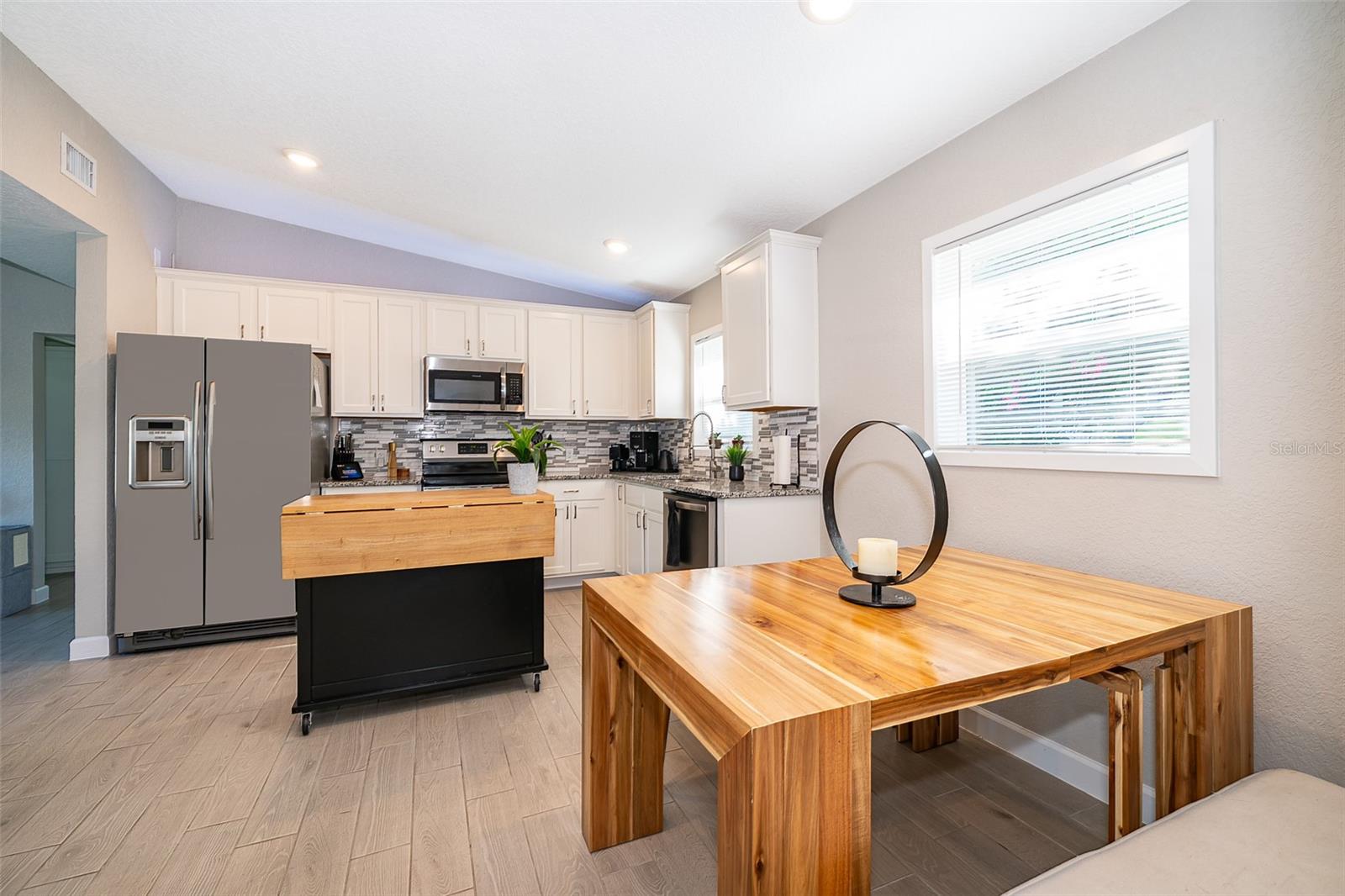 ORANGE TERRACE - Residential Lease