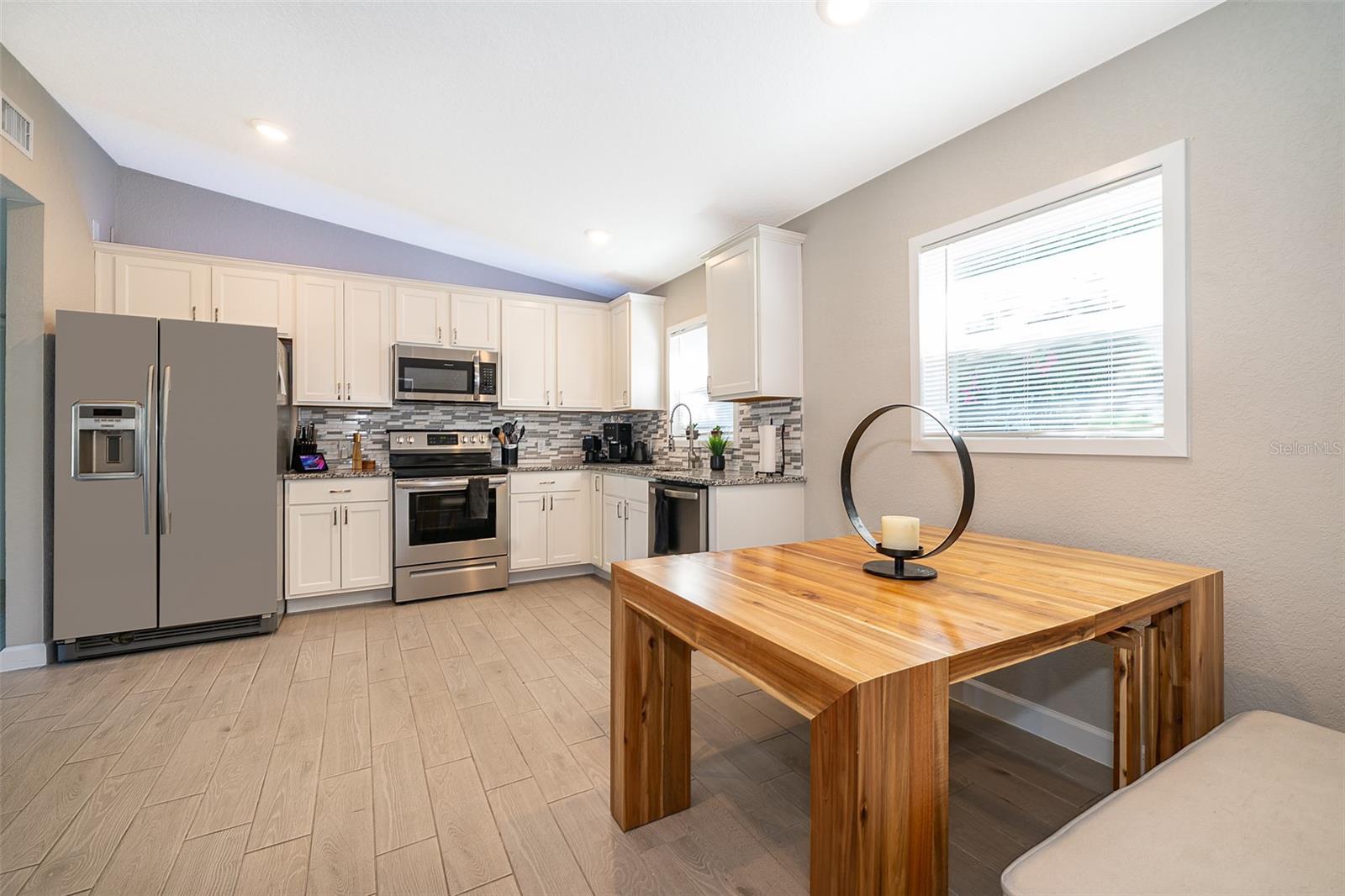 ORANGE TERRACE - Residential Lease
