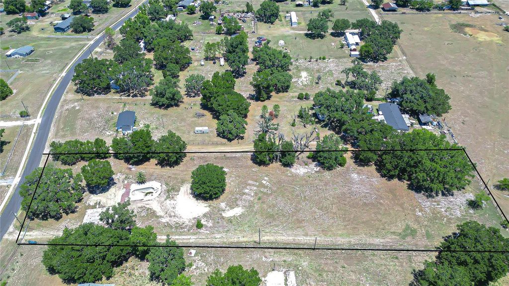 Photo of 8706 Mary Ivy Drive, Plant City, FL 33567 (MLS # TB8510140)