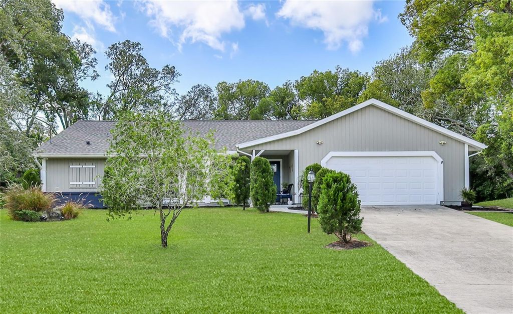 Photo of 8480 Colma Street, Spring Hill, FL 34606 (MLS # W7880243)
