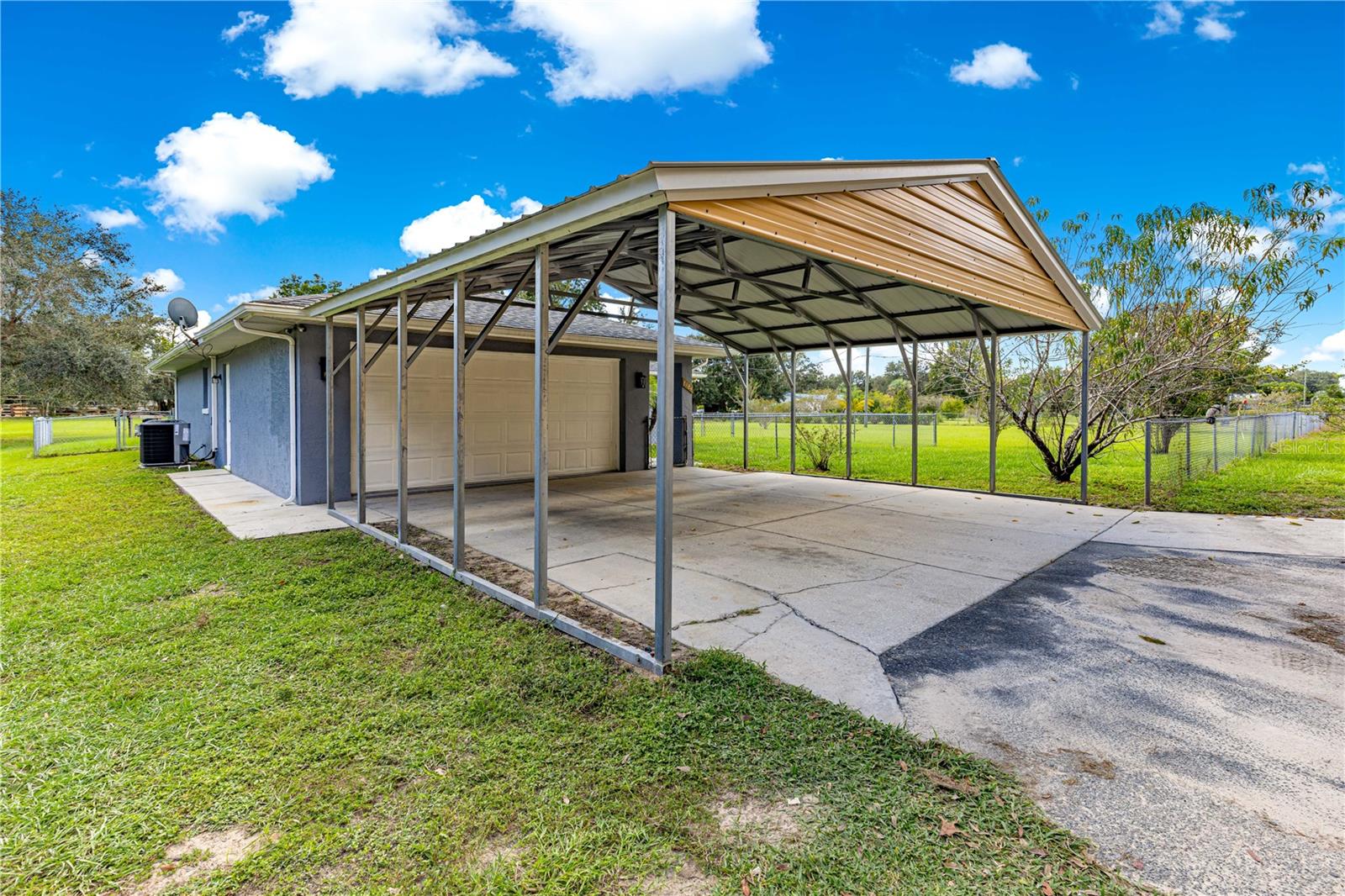 EDWIN M REEVES - Residential Lease