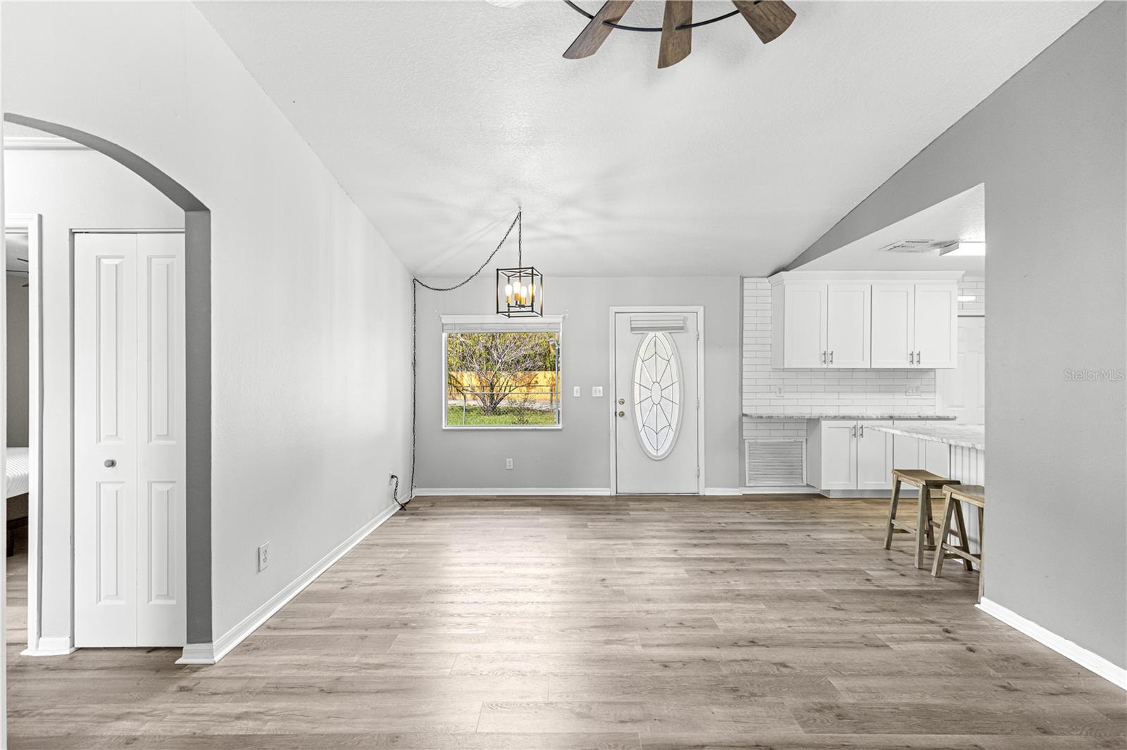 EDWIN M REEVES - Residential Lease