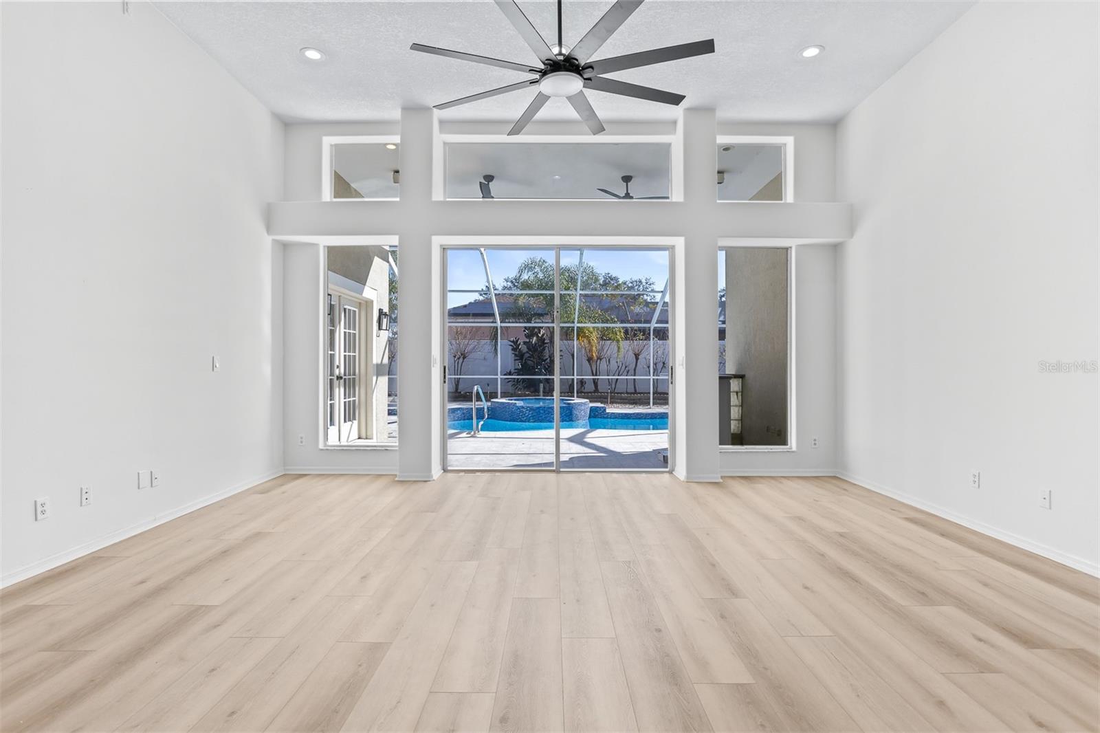 BRENTWOOD HILLS TRCT B UN 2 - Residential