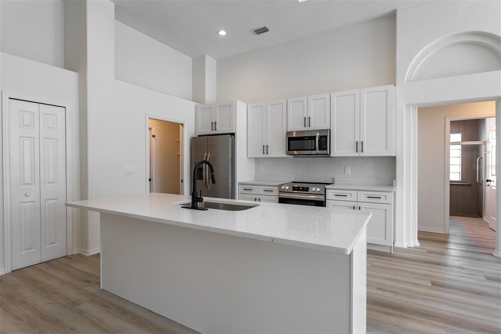 BRENTWOOD HILLS TRCT B UN 2 - Residential