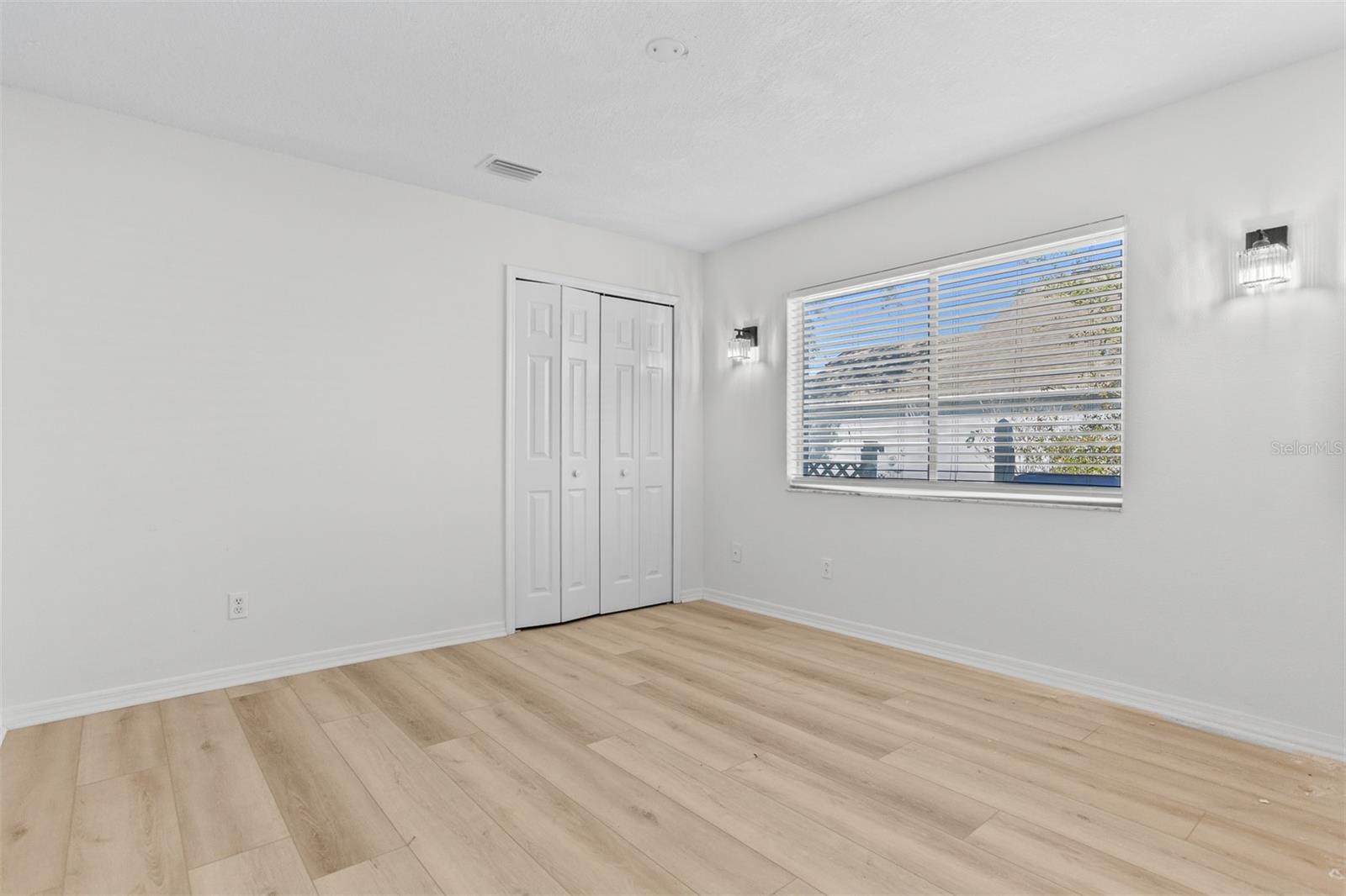 BRENTWOOD HILLS TRCT B UN 2 - Residential