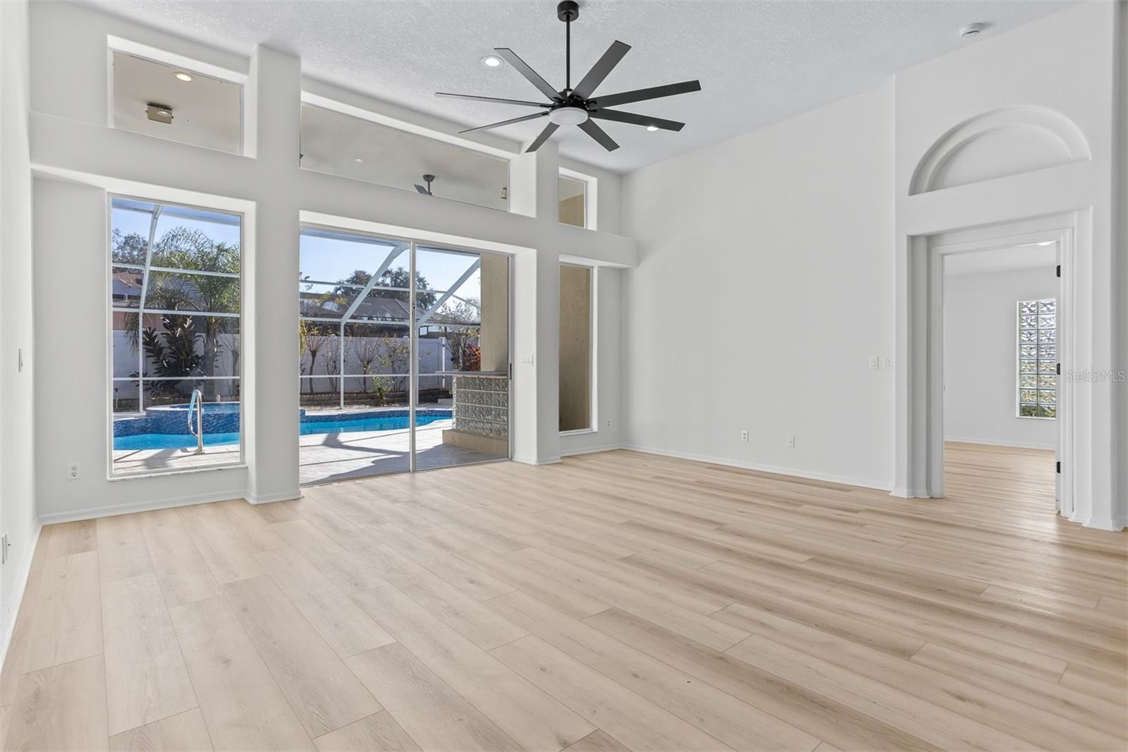 BRENTWOOD HILLS TRCT B UN 2 - Residential