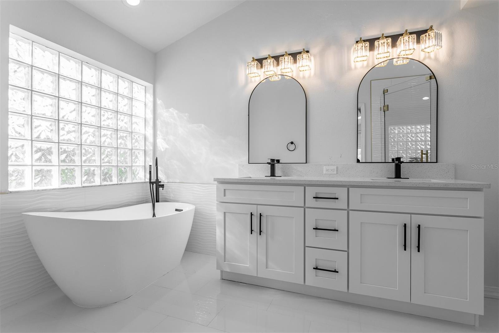 BRENTWOOD HILLS TRCT B UN 2 - Residential