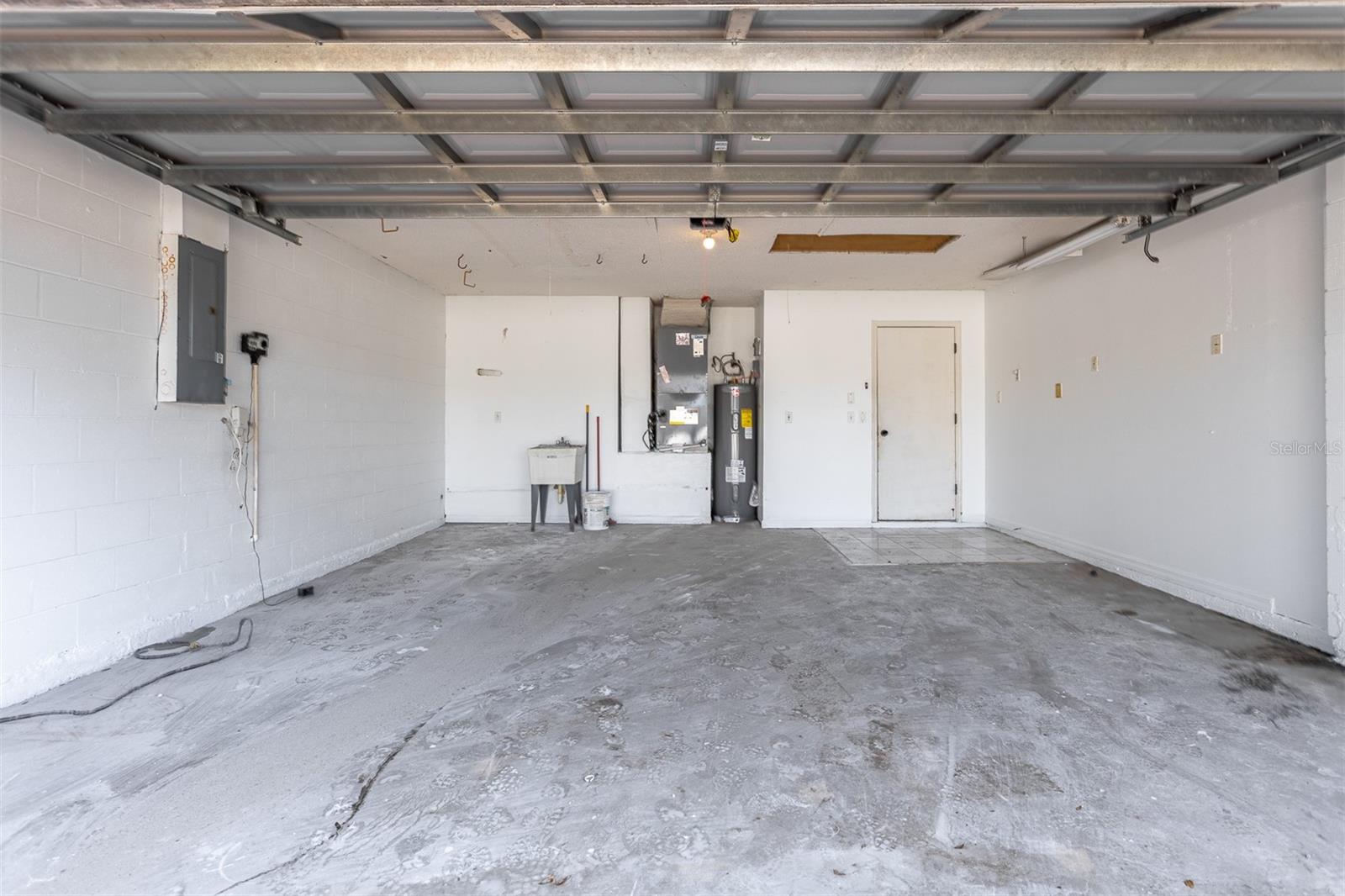 BRENTWOOD HILLS TRCT B UN 2 - Residential