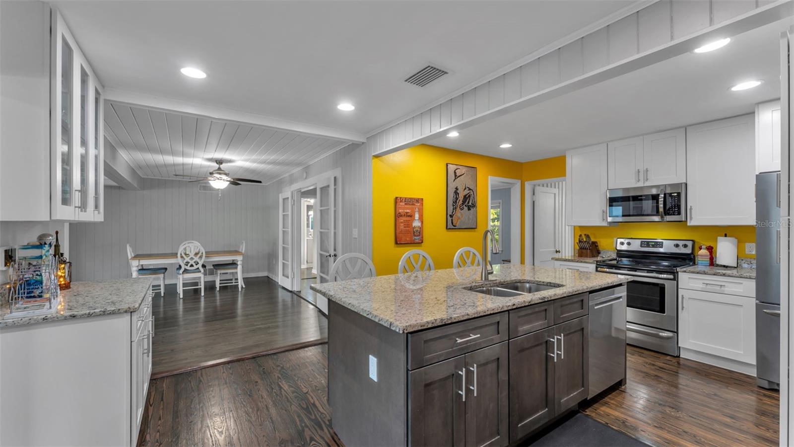 CLEVELAND HEIGHTS - Residential