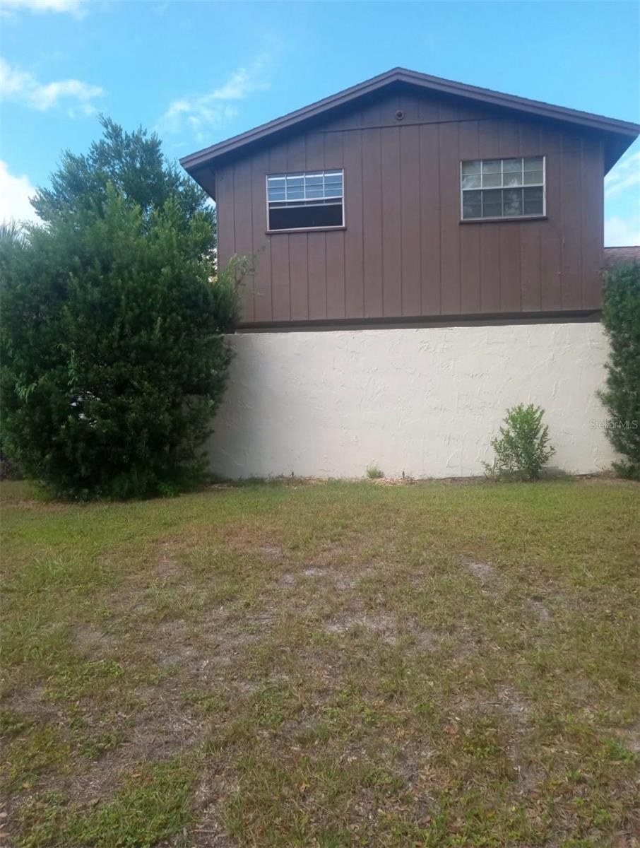 CARRIAGE HILLS SUB UNI - Residential