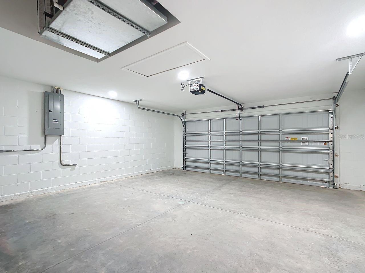 WILLISTON HIGHLANDS UNIT 11 - Residential