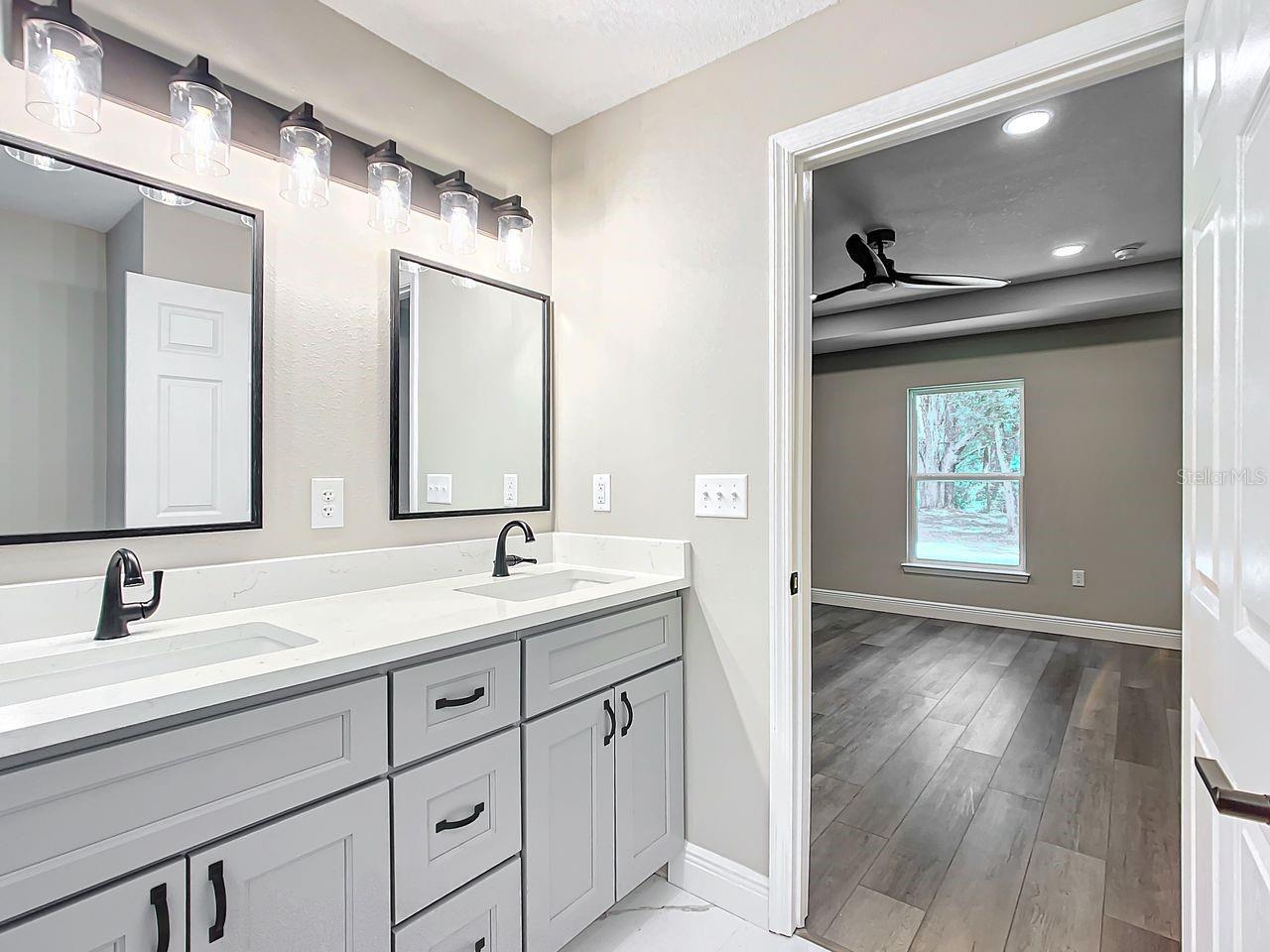 WILLISTON HIGHLANDS UNIT 11 - Residential