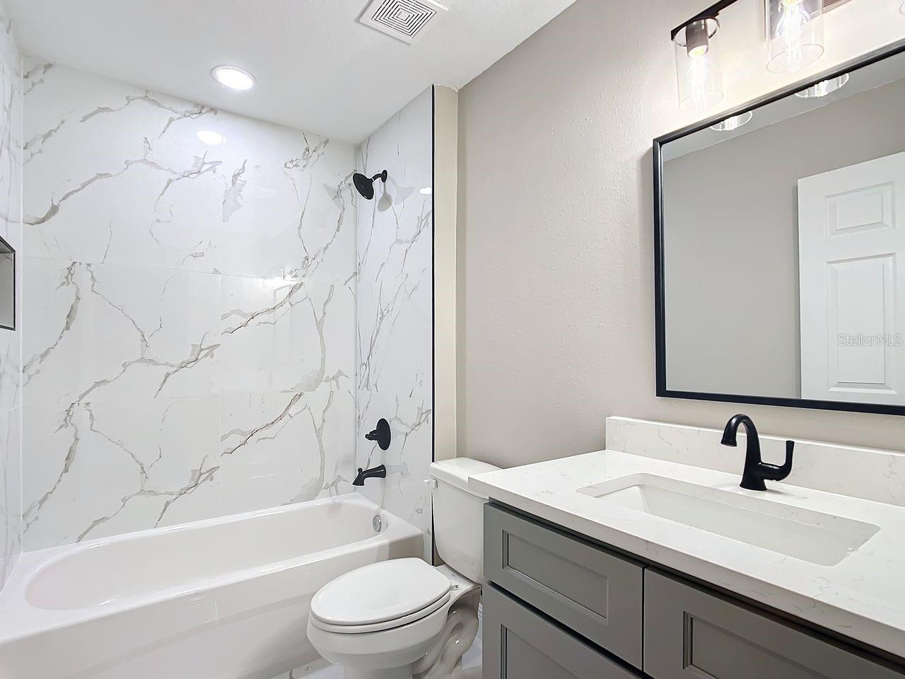 WILLISTON HIGHLANDS UNIT 11 - Residential