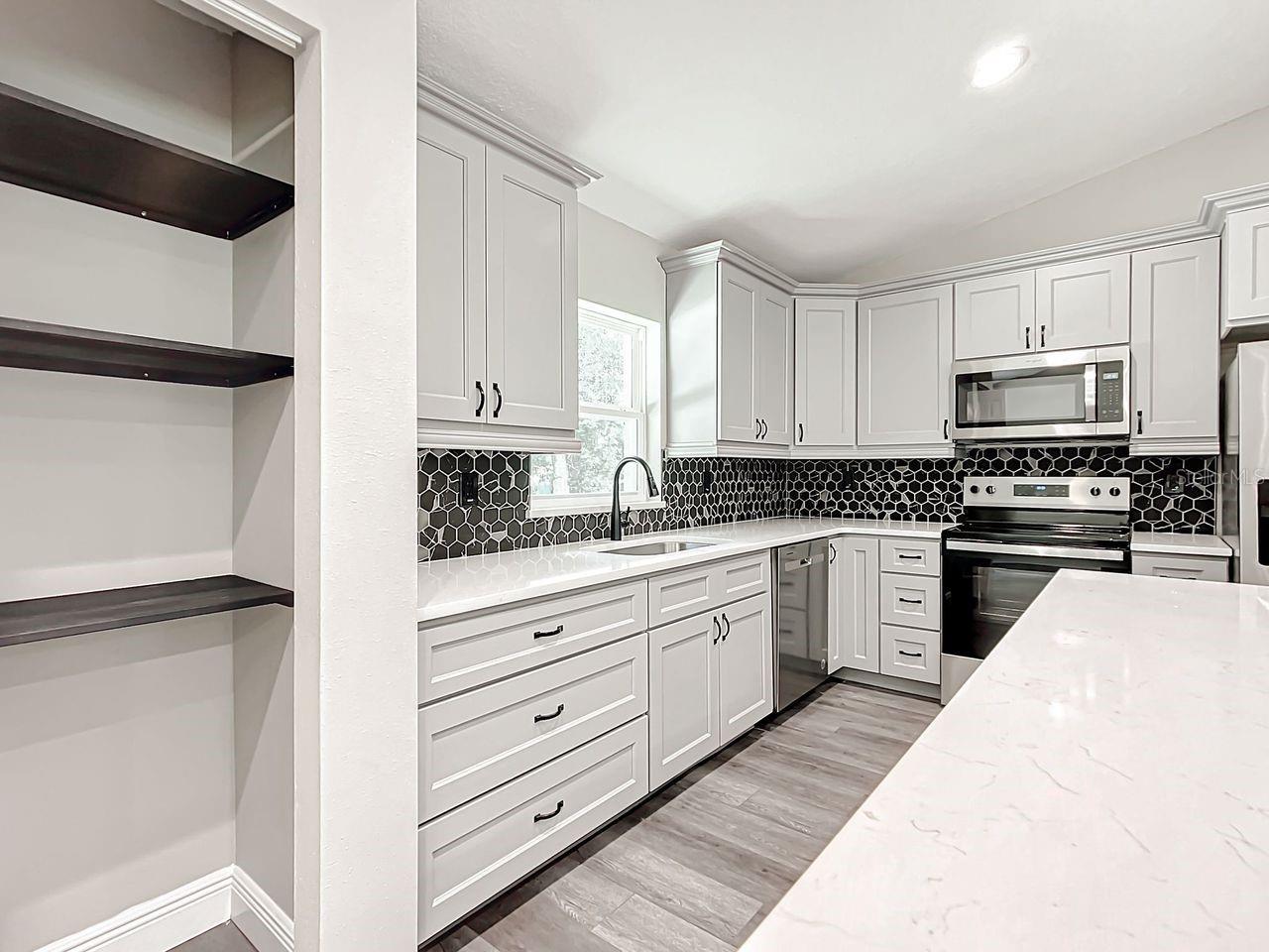 WILLISTON HIGHLANDS UNIT 11 - Residential