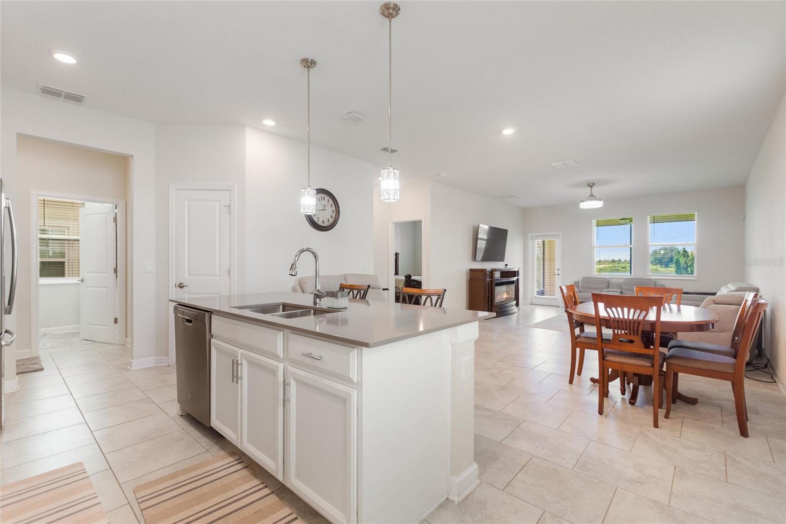 STONEYBROOK SOUTH NORTH PRCL PH 2 - Residential Lease