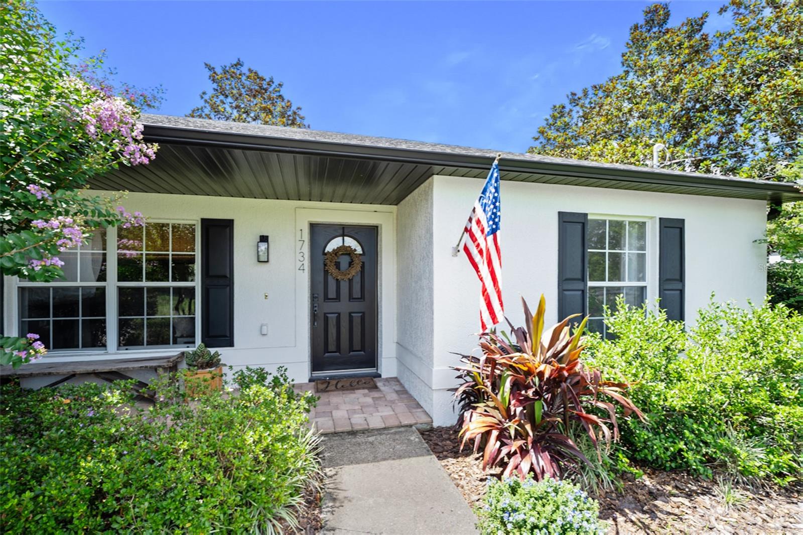1734 MAGNOLIA AVENUE