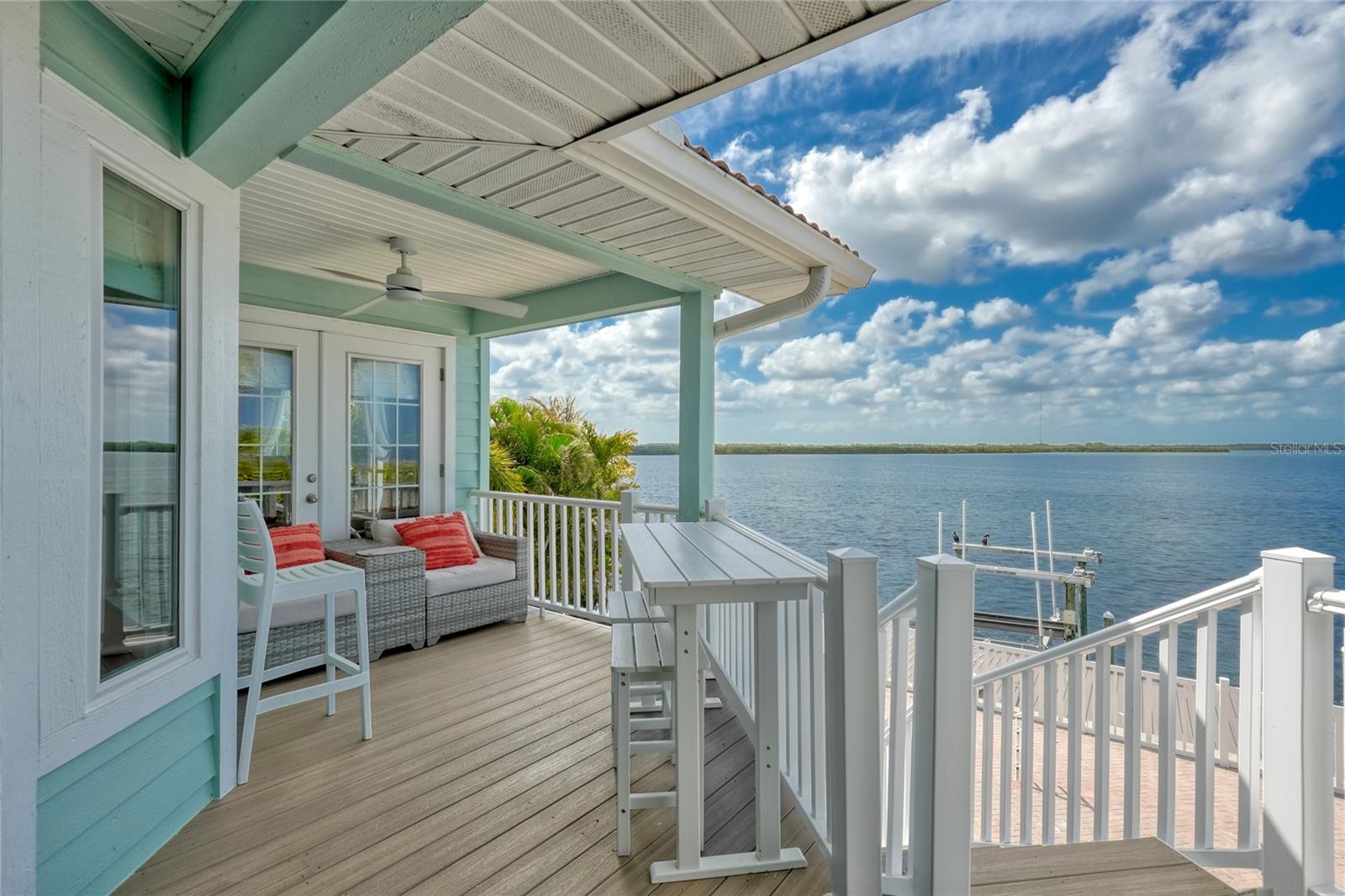 4924 SOUTHSHORE DRIVE