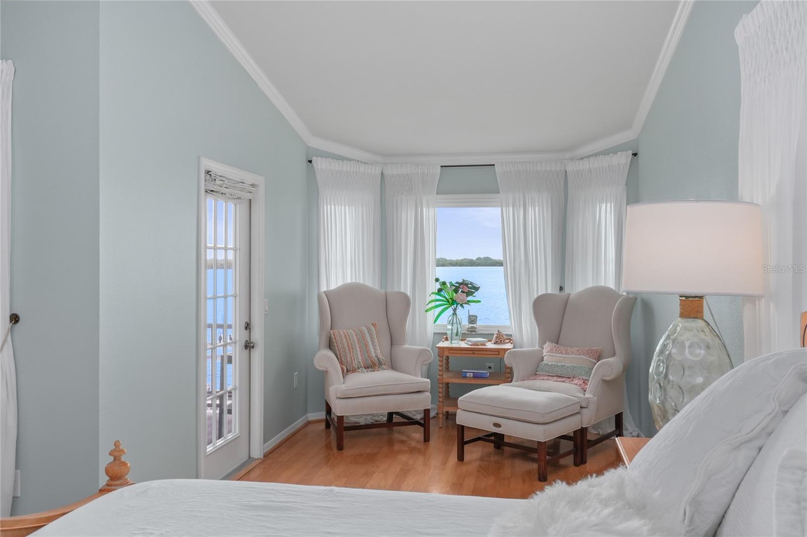 FLOR A MAR - Residential