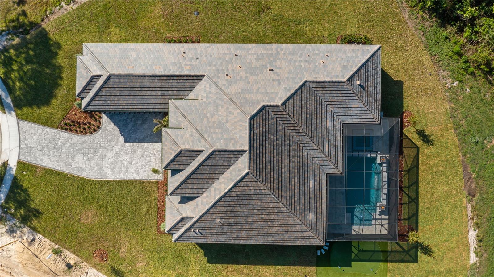 HEATHROW COUNTRY ESTATE - Residential