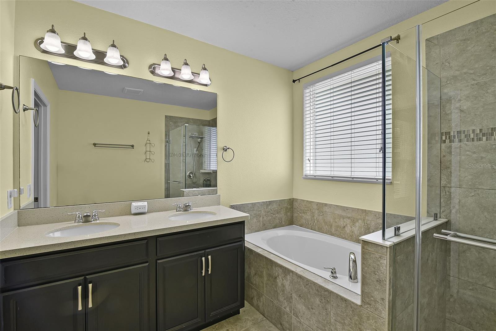 RESERVE/SAWGRASS PH 3 - Residential